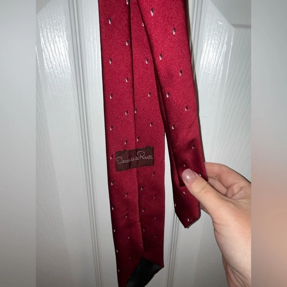 Oscar de la Renta Red Tie with Subtle Dots